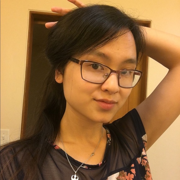 Meet your Posher, Kimberly - Picture 1 of 1